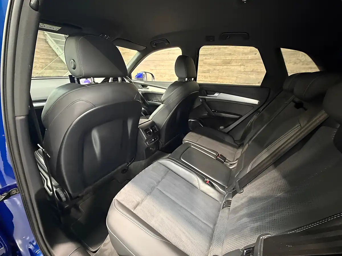 Used 2021 Audi Q5 S Line Blue - Interior and Exterior details 10