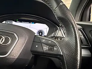 Used 2021 Audi Q5 S Line Blue - Interior and Exterior details 16