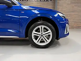 Used 2021 Audi Q5 S Line Blue - Interior and Exterior details 19