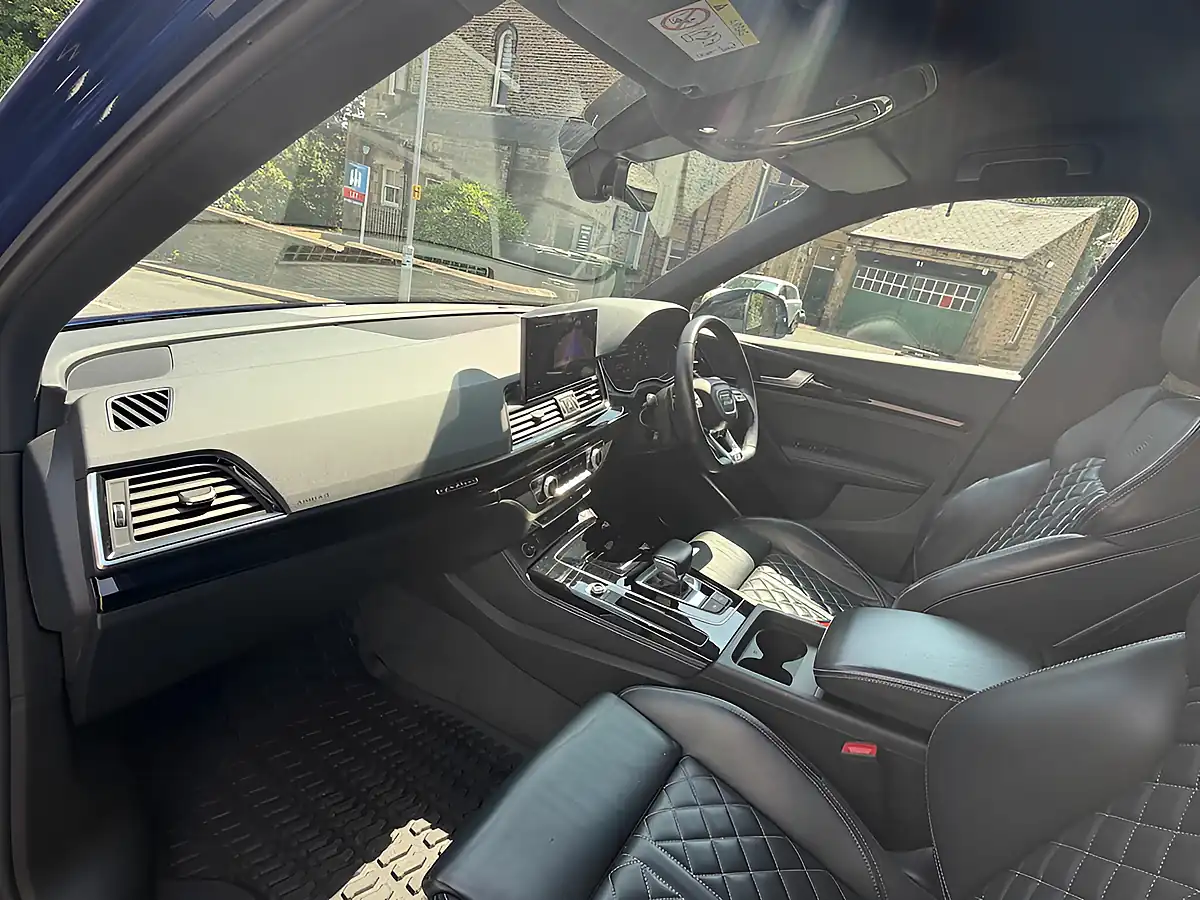 Used 2021 Audi Q5 S Line Blue - Interior and Exterior details 13