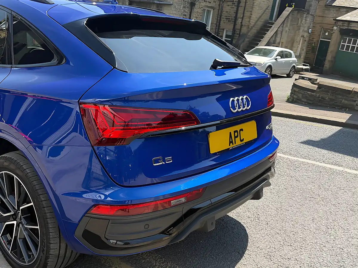 Used 2021 Audi Q5 S Line Blue - Interior and Exterior details 17