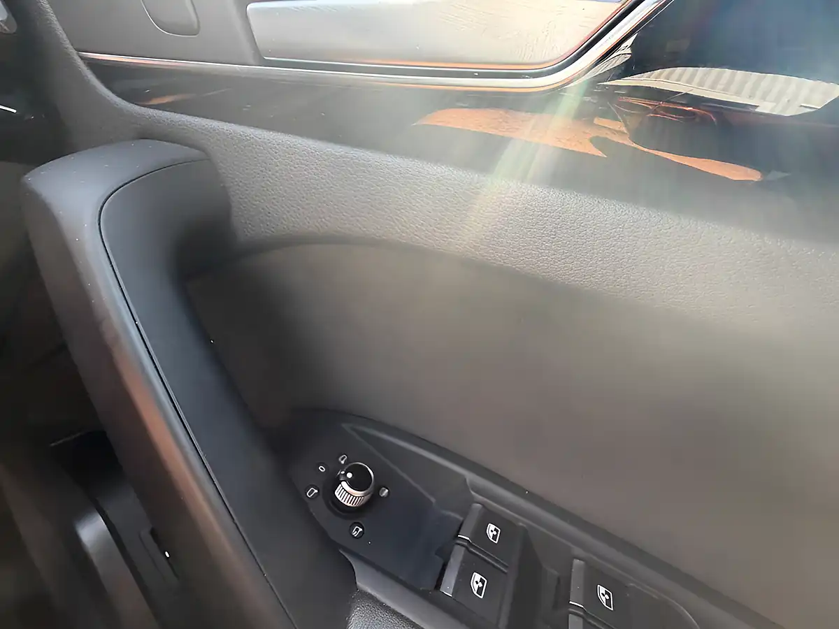 Used 2021 Audi Q5 S Line Blue - Interior and Exterior details 19