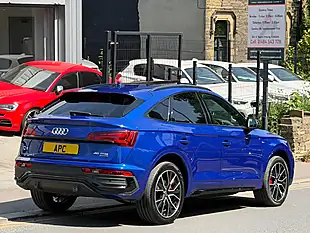 Used 2021 Audi Q5 S Line Blue - Interior and Exterior details 6