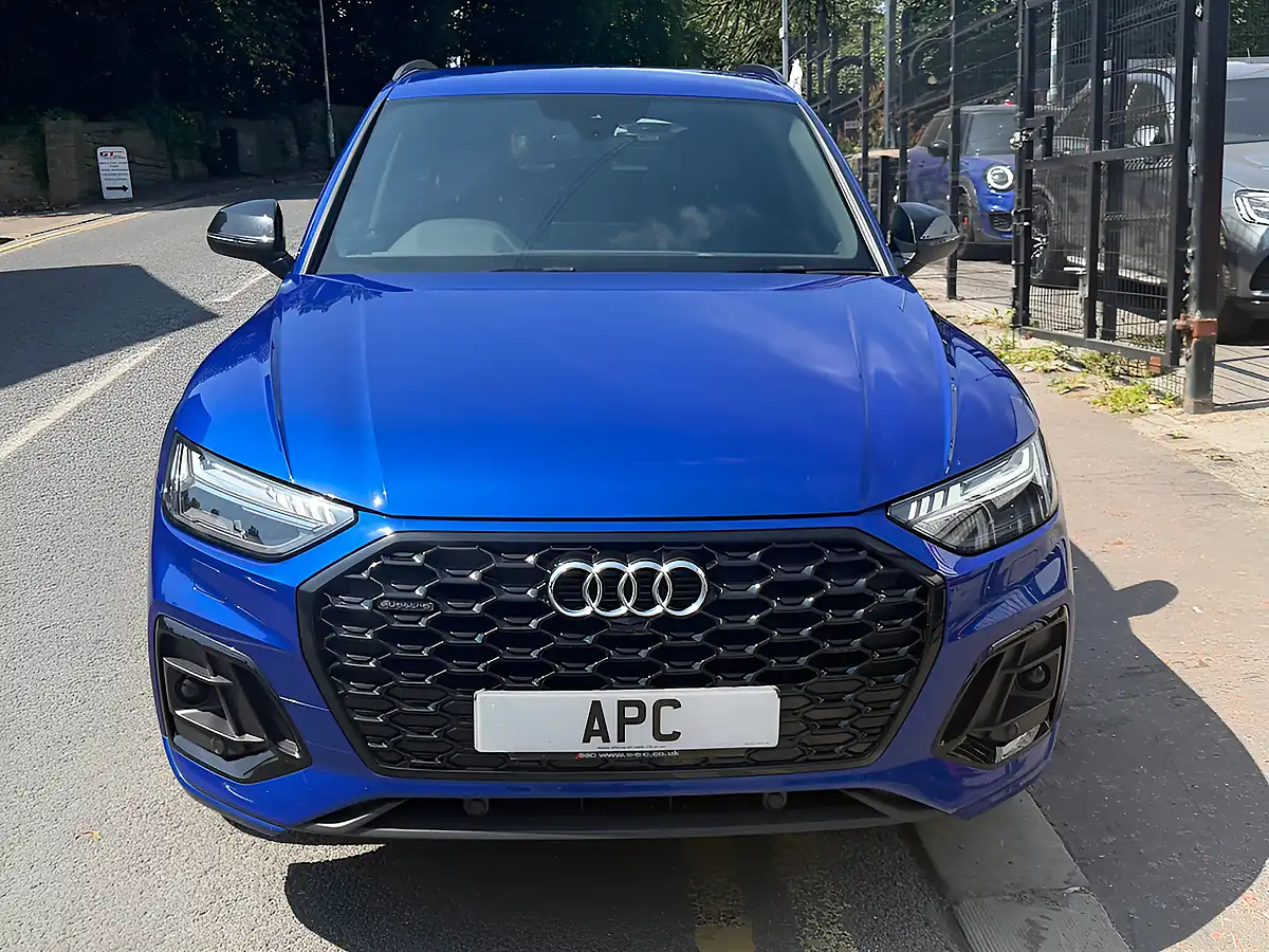 Used 2021 Audi Q5 S Line Blue - Interior and Exterior details 9