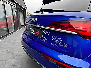 Used 2021 Audi Q5 S Line Blue - Interior and Exterior details 11