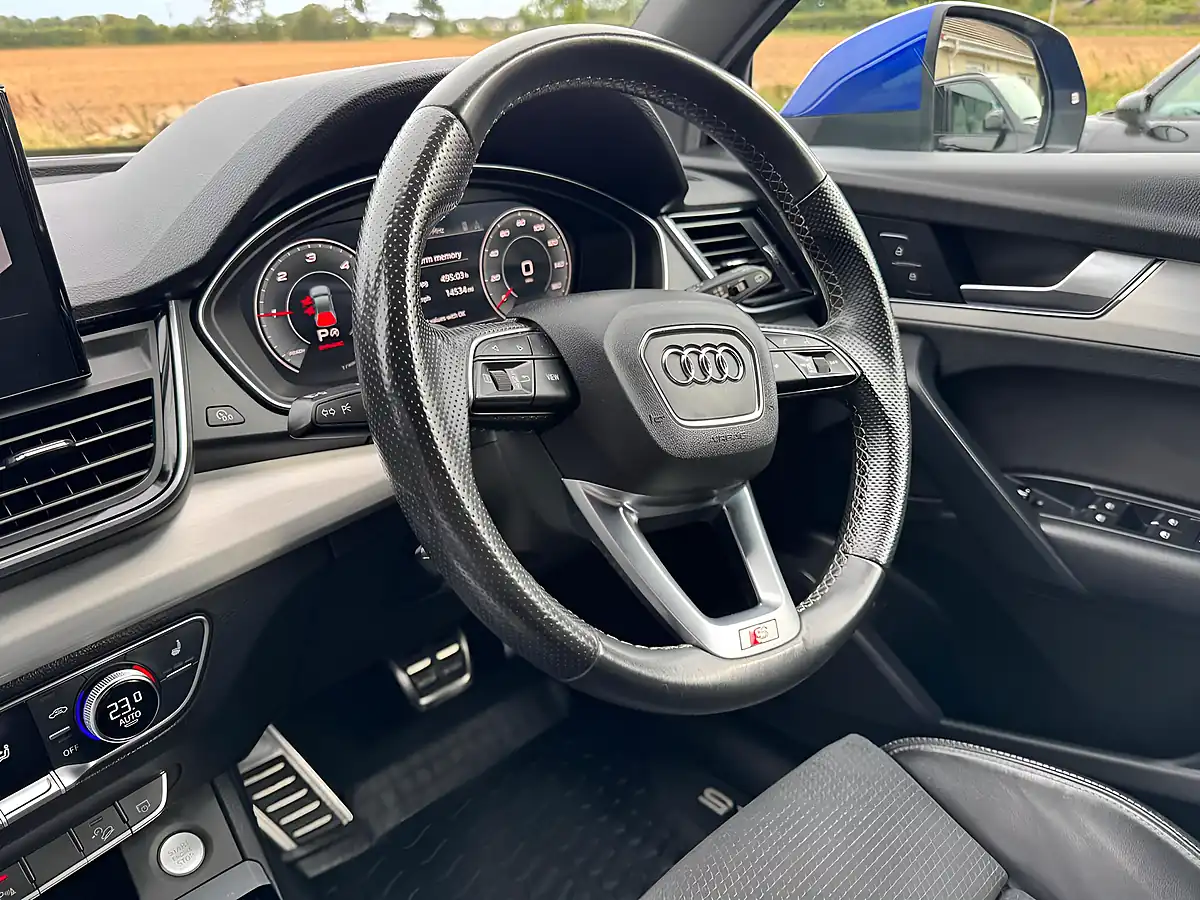 Used 2021 Audi Q5 S Line Blue - Interior and Exterior details 15