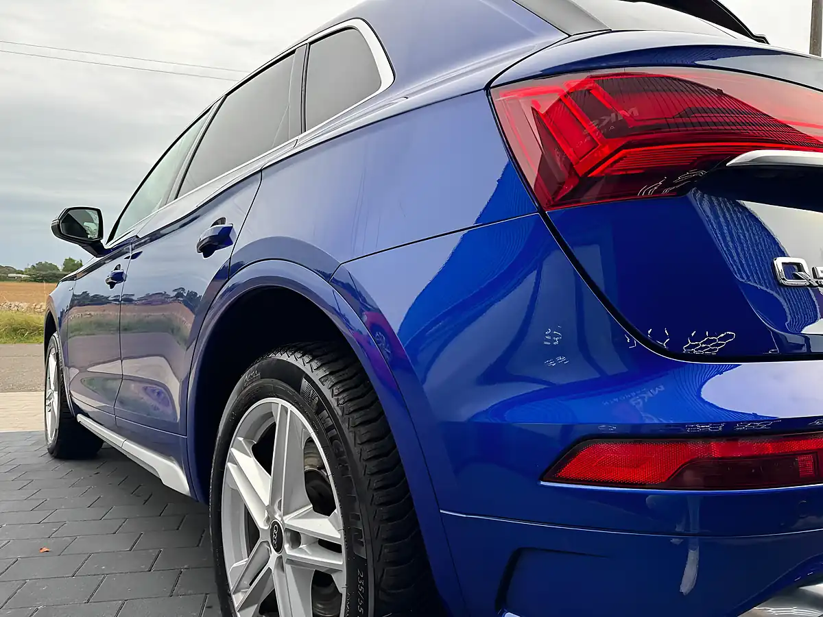 Used 2021 Audi Q5 S Line Blue - Interior and Exterior details 9