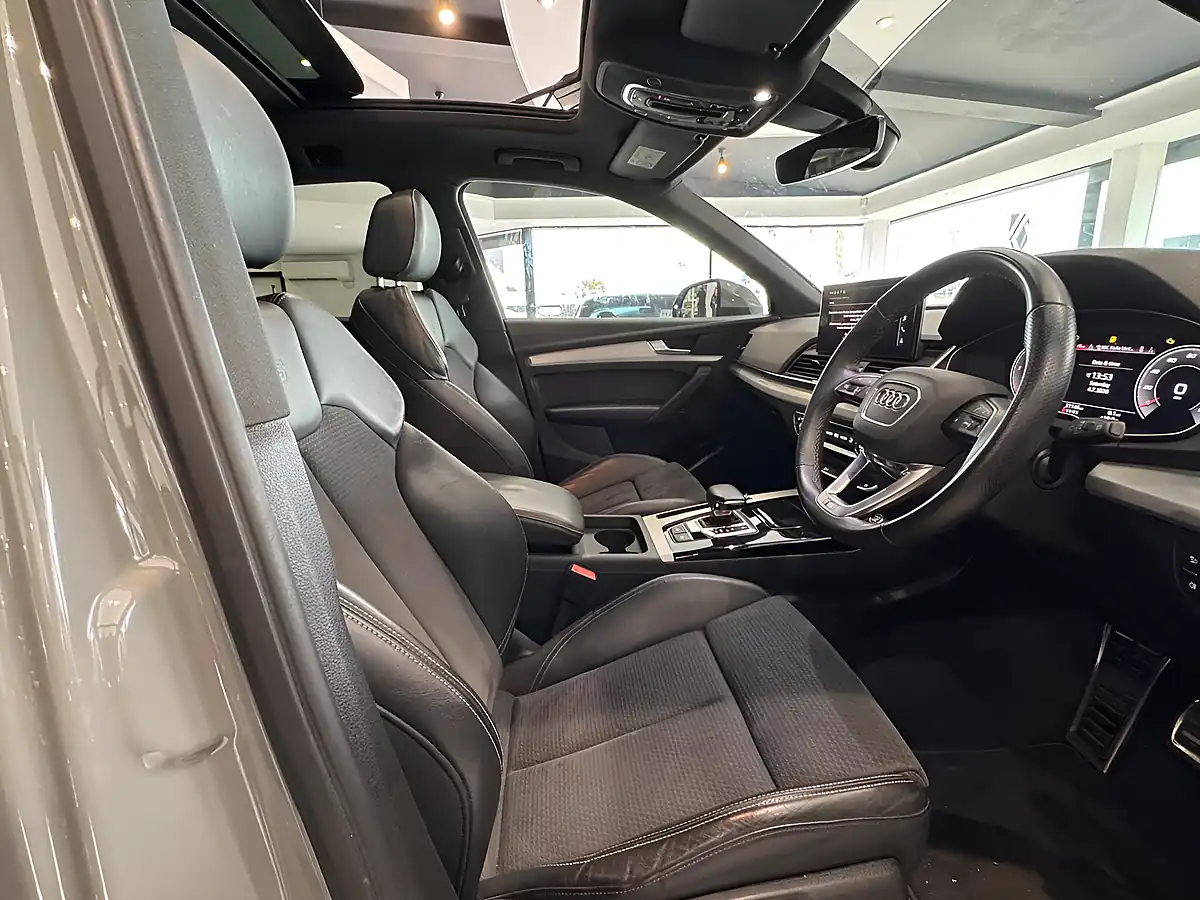 Used 2021 Audi Q5 S Line Grey - Interior and Exterior details 11