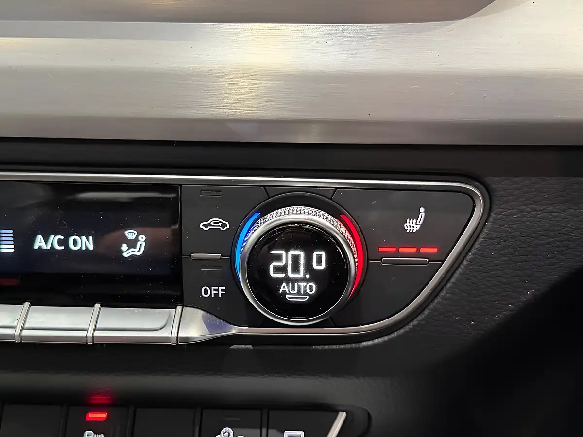 Used 2021 Audi Q5 S Line Grey - Interior and Exterior details 12
