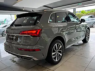 Used 2021 Audi Q5 S Line Grey - Interior and Exterior details 9