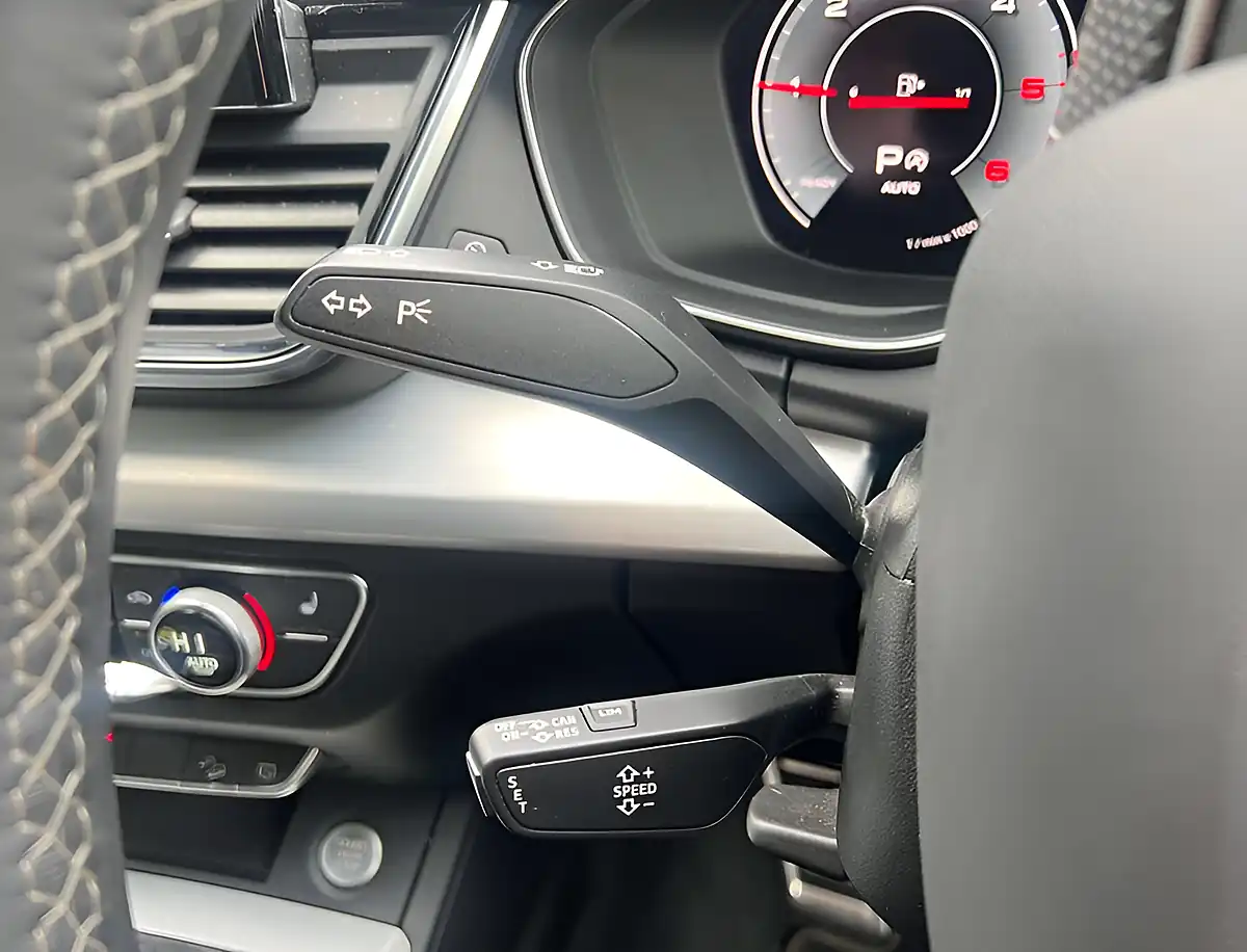 Used 2021 Audi Q5 S Line Ibis White - Interior and Exterior details 12
