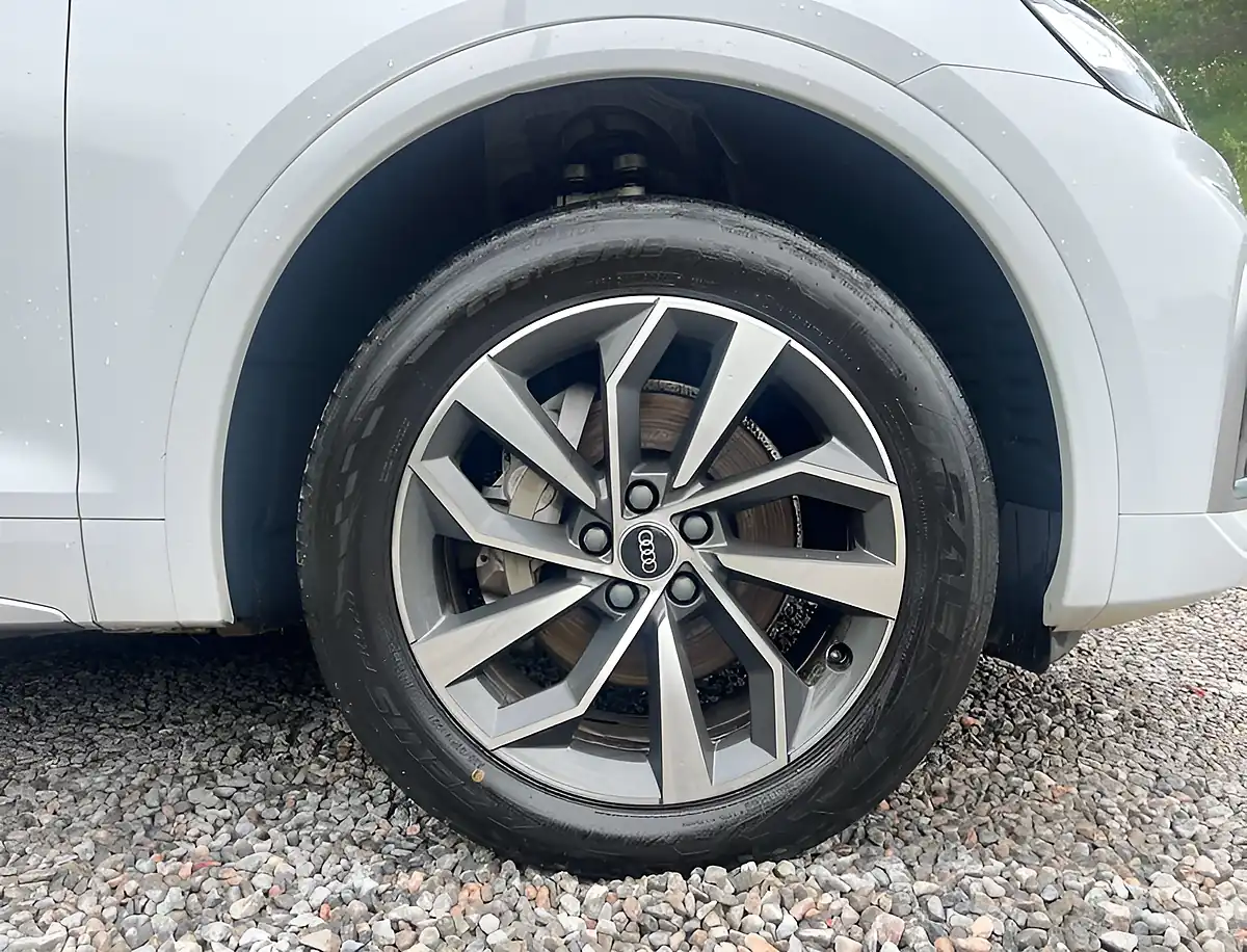 Used 2021 Audi Q5 S Line Ibis White - Interior and Exterior details 9
