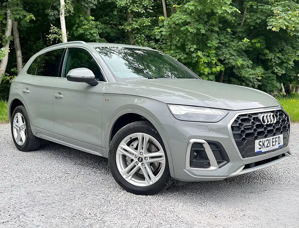 Used 2021 Audi Q5 S Line Quantum Grey - Front View
