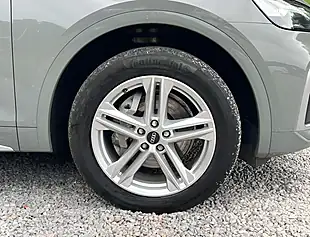 Used 2021 Audi Q5 S Line Quantum Grey - Interior and Exterior details 10