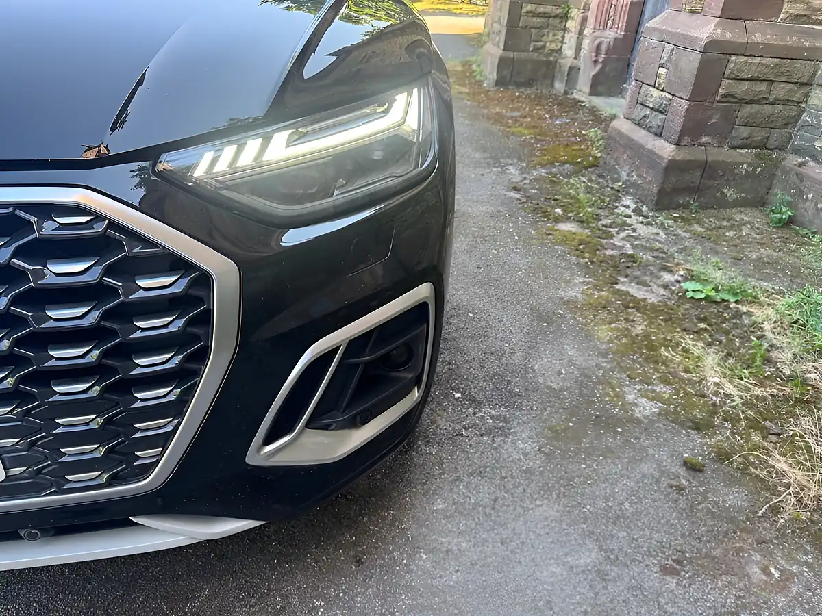 Used 2021 Audi Q5 S Line Sportback Black - Interior and Exterior details 15