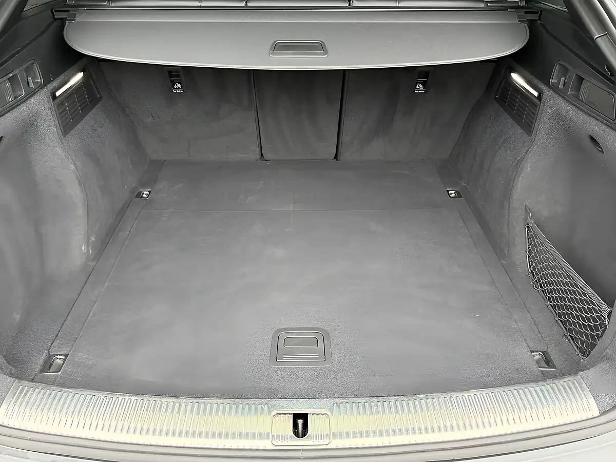 Used 2021 Audi Q5 S Line Sportback Grey - Interior and Exterior details 19