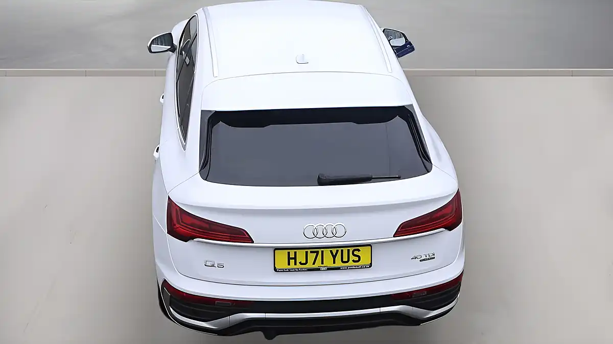 Used 2021 Audi Q5 S Line Sportback White - Interior and Exterior details 14
