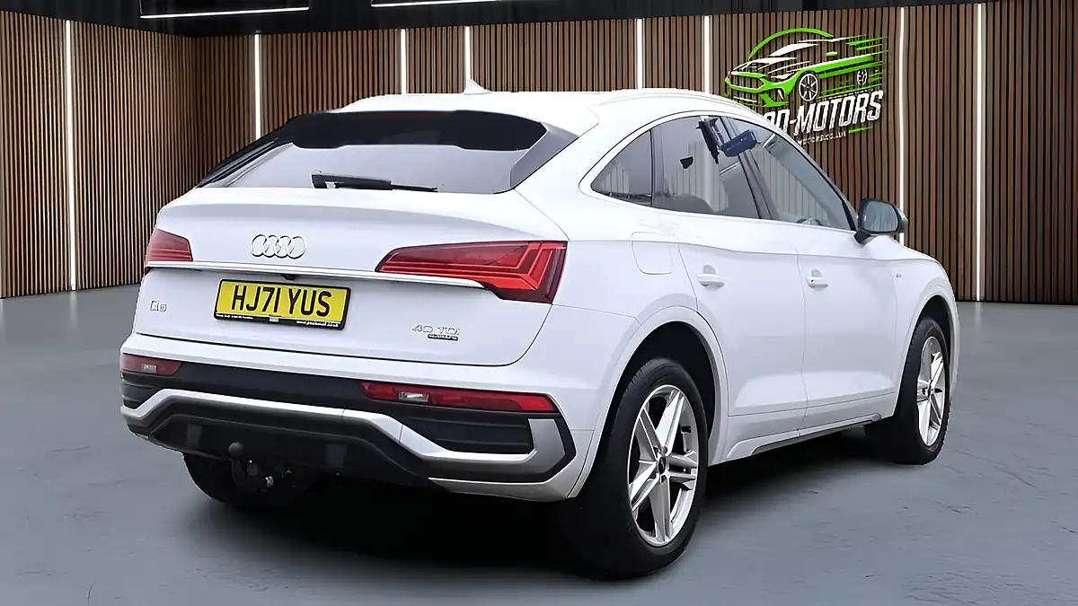 Used 2021 Audi Q5 S Line Sportback White - Interior and Exterior details 7