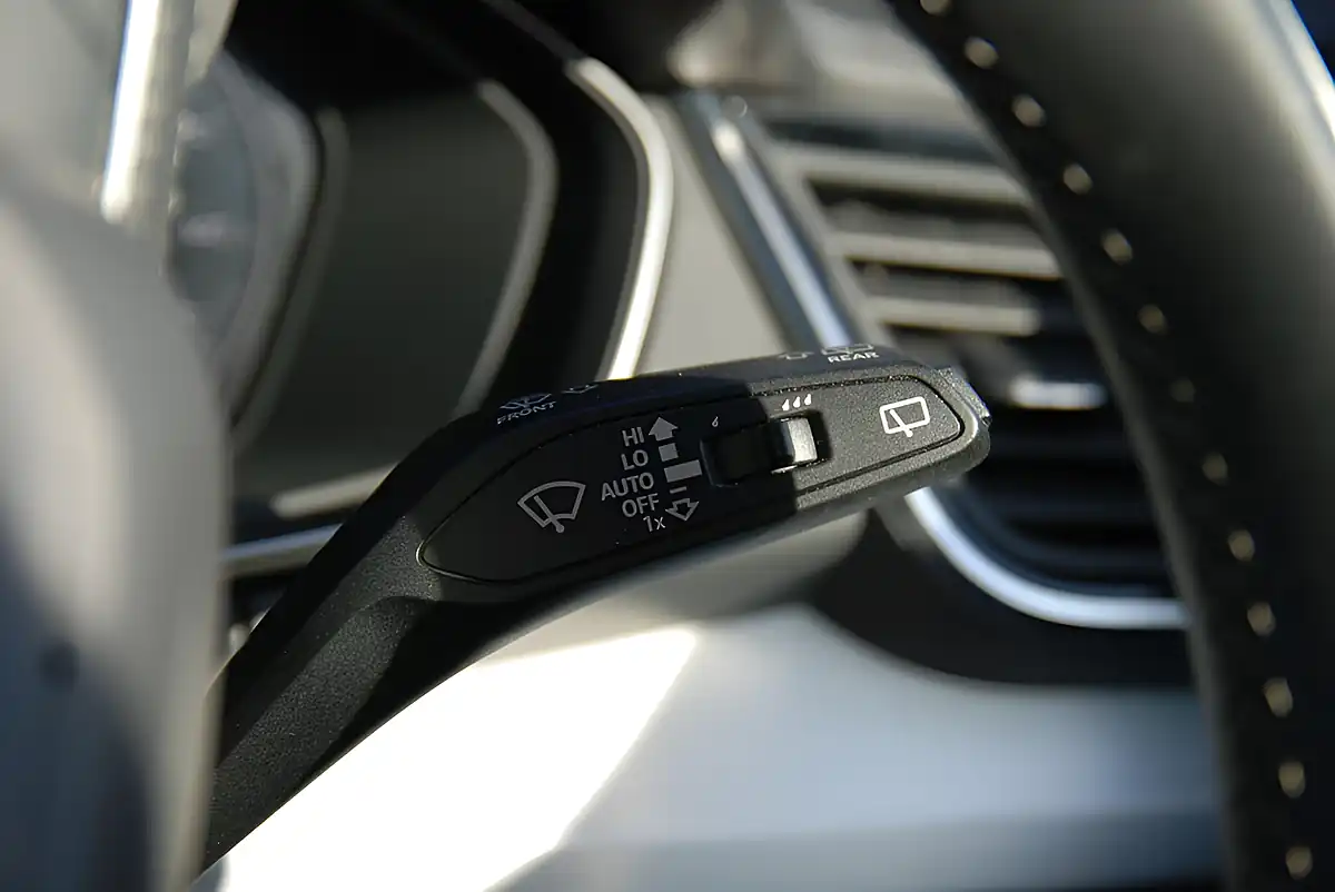 Used 2021 Audi Q5 S Line Sportback White - Interior and Exterior details 13