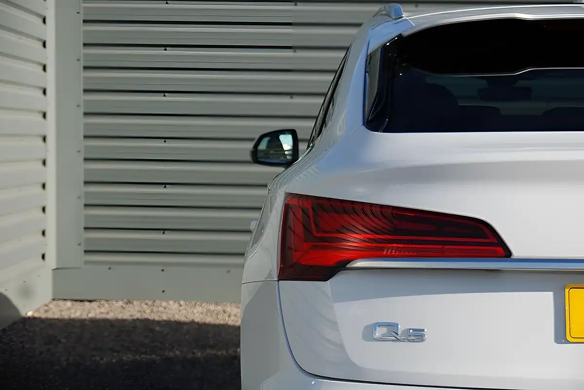 Used 2021 Audi Q5 S Line Sportback White - Interior and Exterior details 4