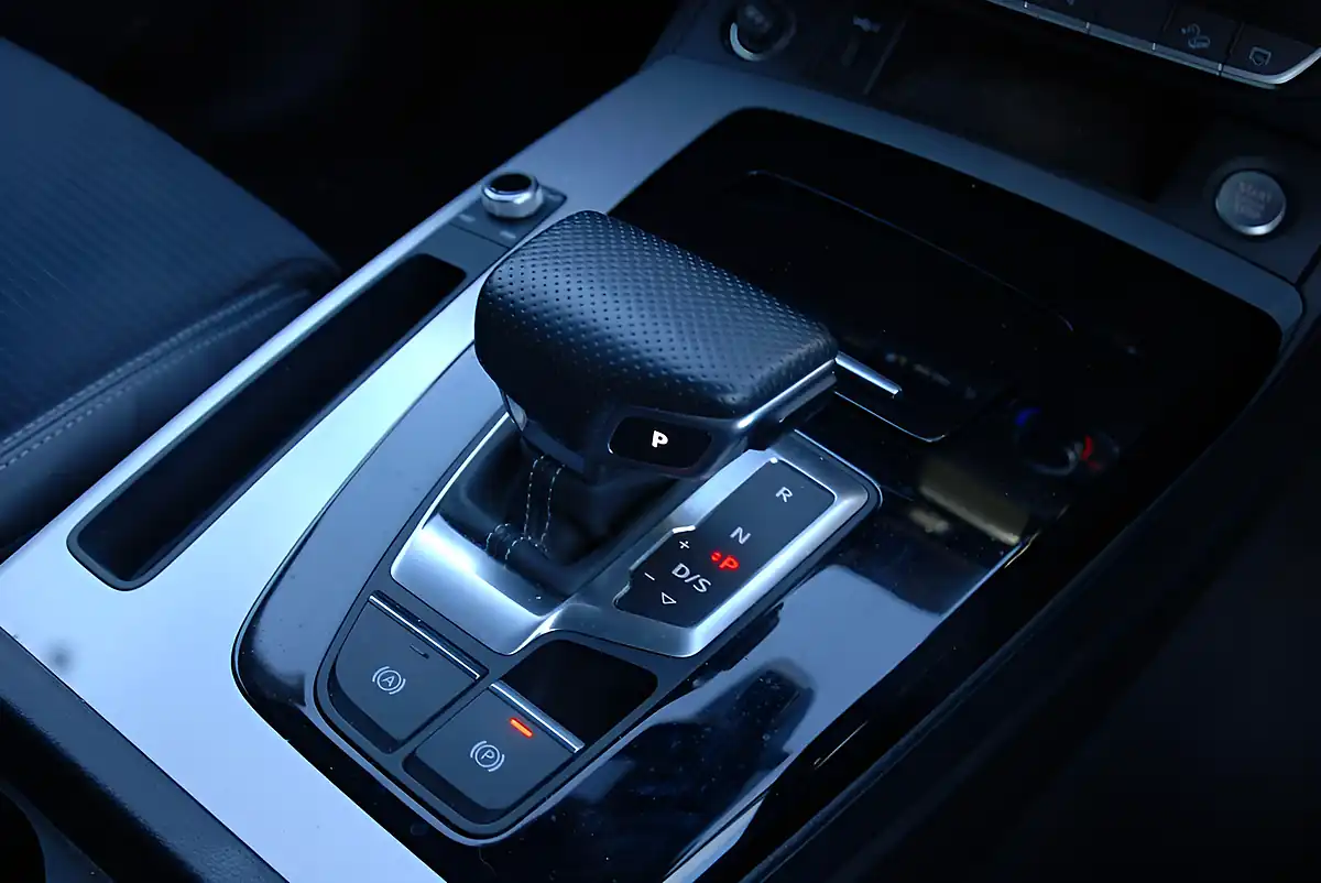 Used 2021 Audi Q5 S Line Sportback White - Interior and Exterior details 7