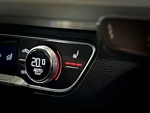 Used 2021 Audi Q5 S Line White - Interior and Exterior details 13