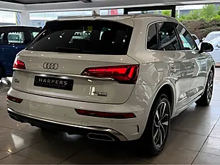 Used 2021 Audi Q5 S Line White - Interior and Exterior details 9