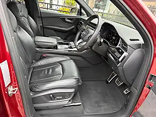 Used 2021 Audi Q7 Black Edition Matador Red - Interior and Exterior details 2