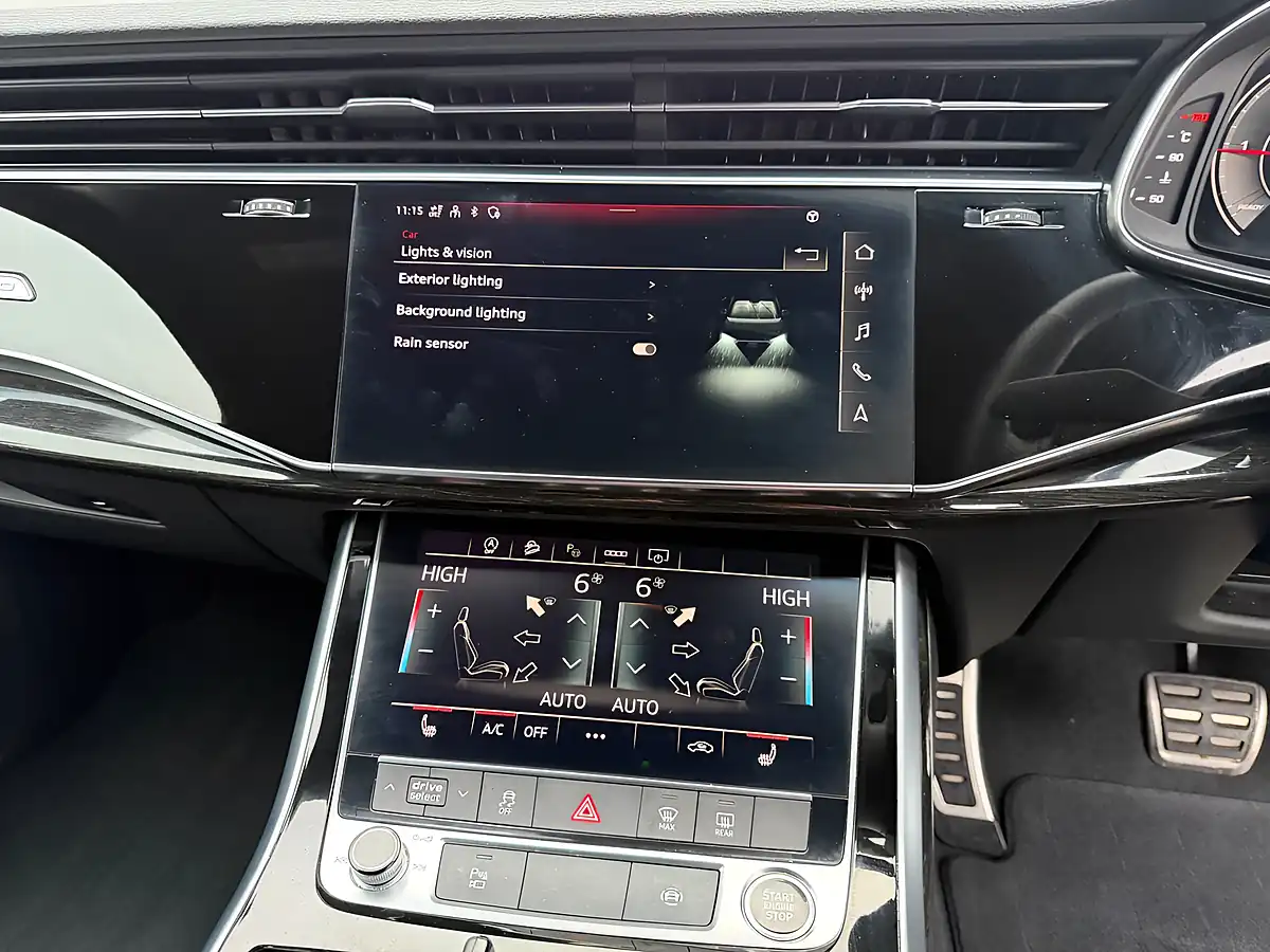 Used 2021 Audi Q7 Black Edition Matador Red - Interior and Exterior details 20