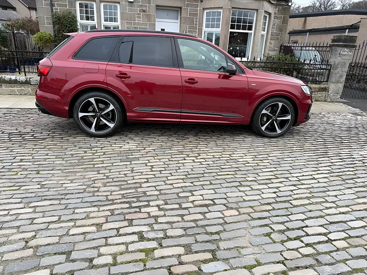 Used 2021 Audi Q7 Black Edition Matador Red - Interior and Exterior details 7