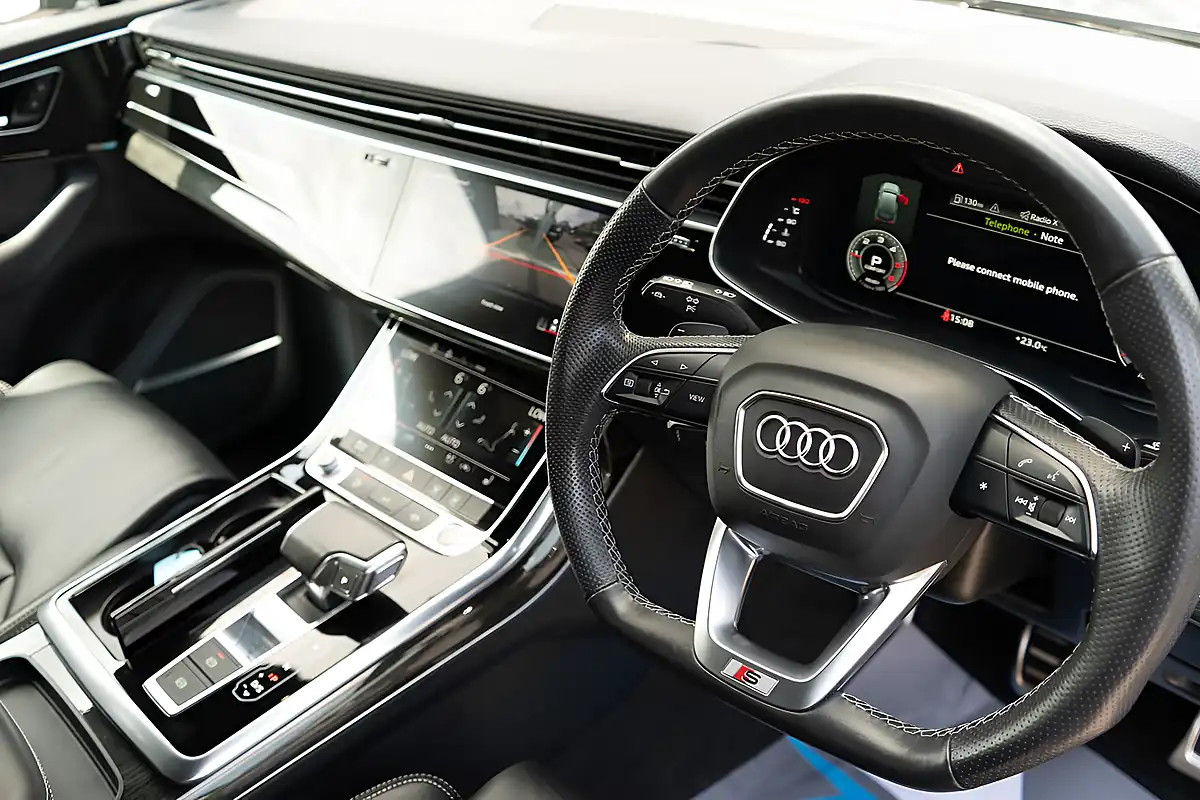 Used 2021 Audi Q7 Comfort & Sound Pack, Black Styling Daytona Grey - Interior and Exterior details 4