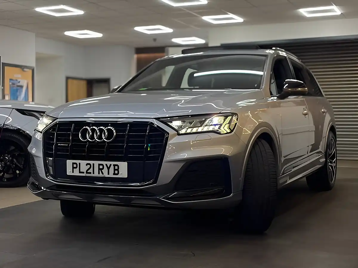 Used 2021 Audi Q7 Quattro S Line Silver - Interior and Exterior details 5