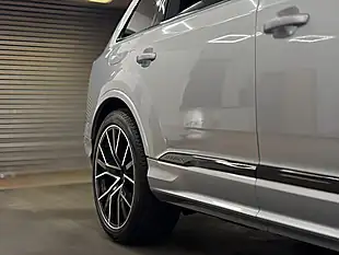 Used 2021 Audi Q7 Quattro S Line Silver - Interior and Exterior details 9
