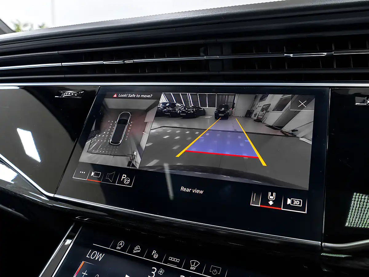 Used 2021 Audi Q7 Vorsprung Daytona Grey - Interior and Exterior details 19