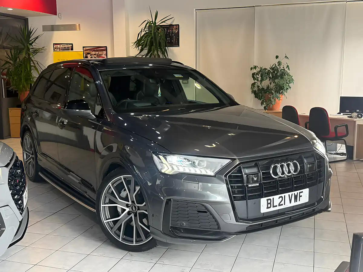 Used 2021 Audi Q7 Vorsprung Grey - Front View