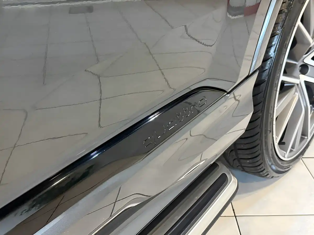 Used 2021 Audi Q7 Vorsprung Grey - Interior and Exterior details 7