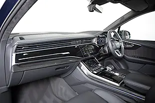 Used 2021 Audi Q7 Vorsprung Navarra Blue - Interior and Exterior details 15