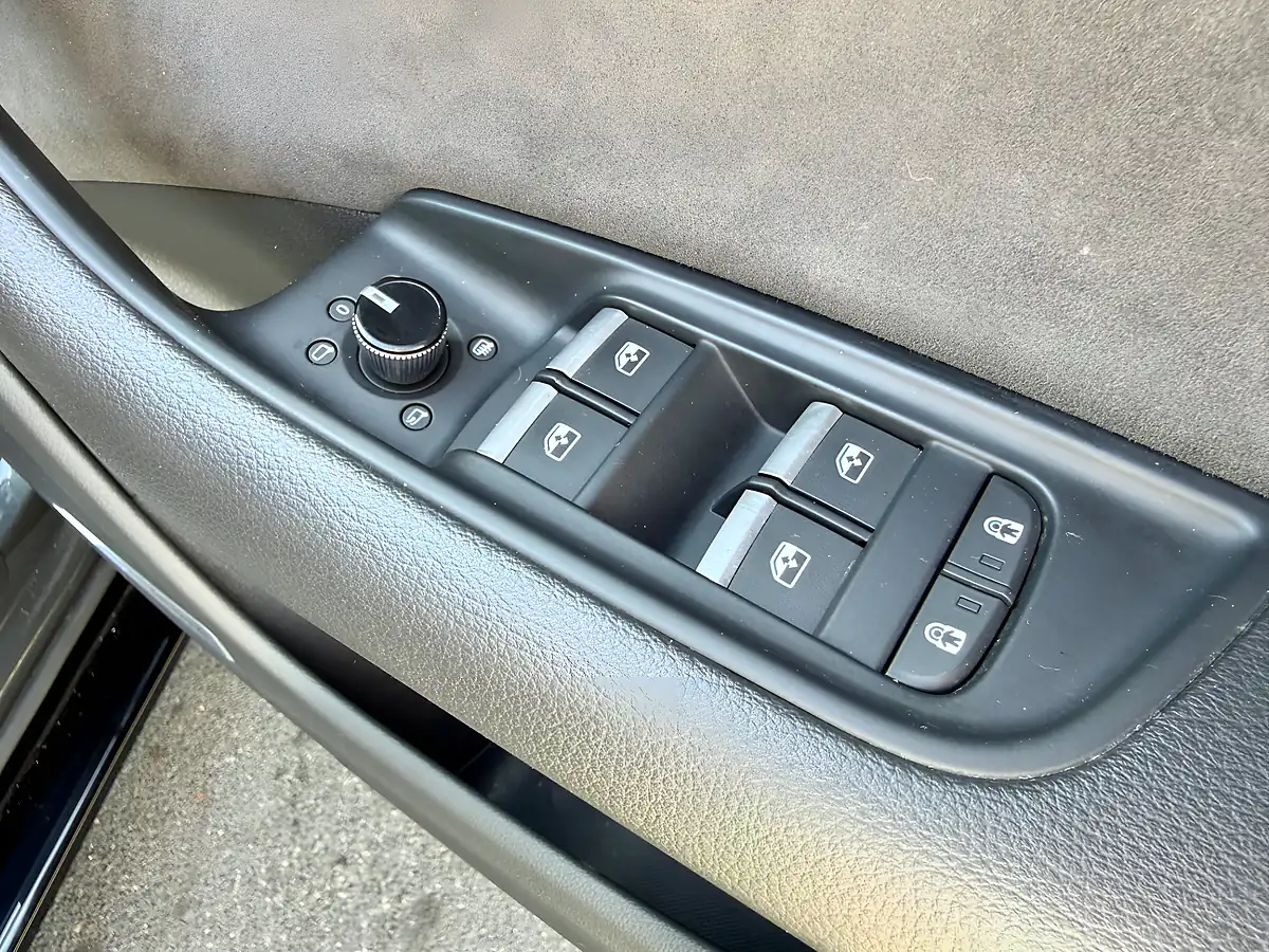 Used 2021 Audi Q8 Black Edition Daytona Grey Pearl Effect - Interior and Exterior details 13