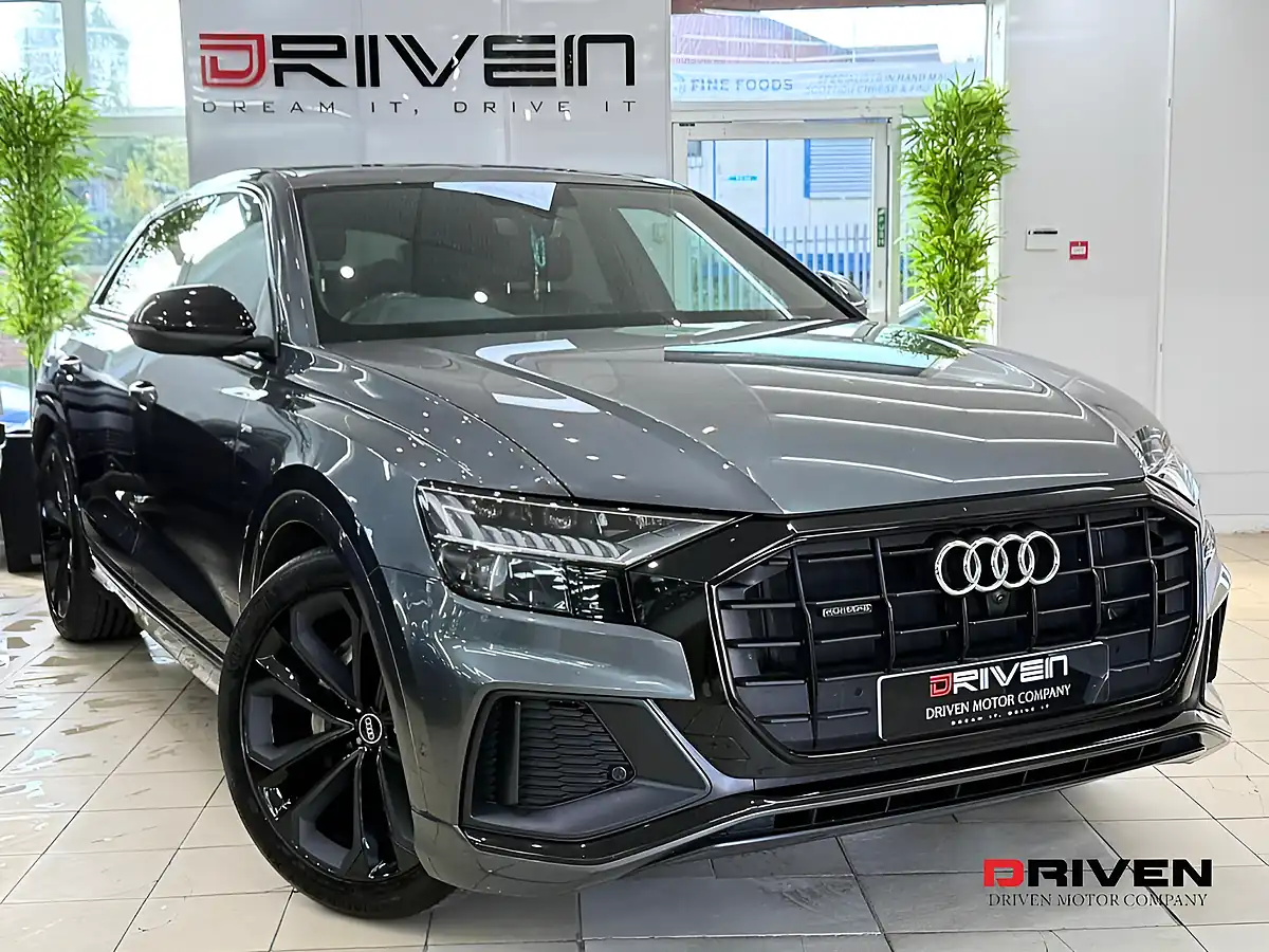 Used 2021 Audi Q8 Black Edition Grey - Front View
