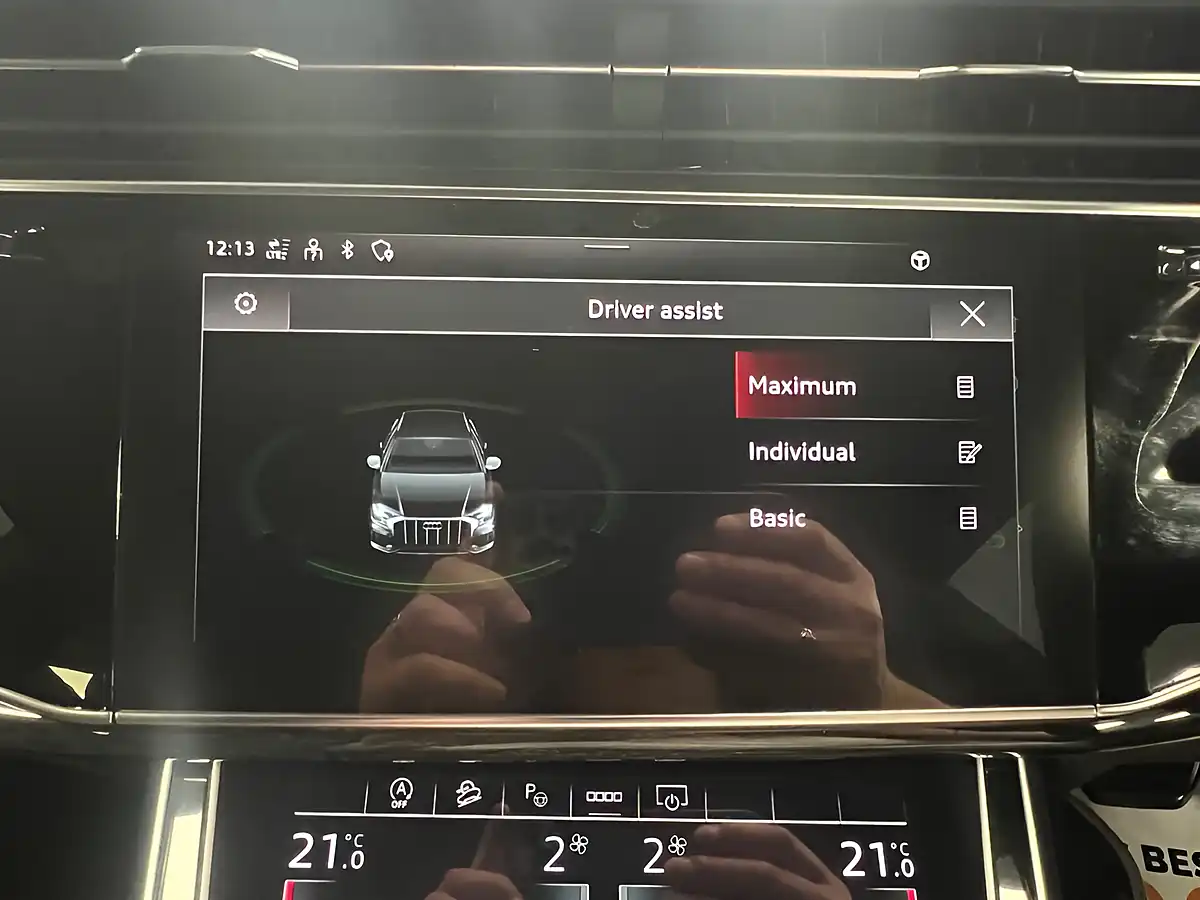 Used 2021 Audi Q8 Black Edition Navarra Blue- Metallic - Interior and Exterior details 17