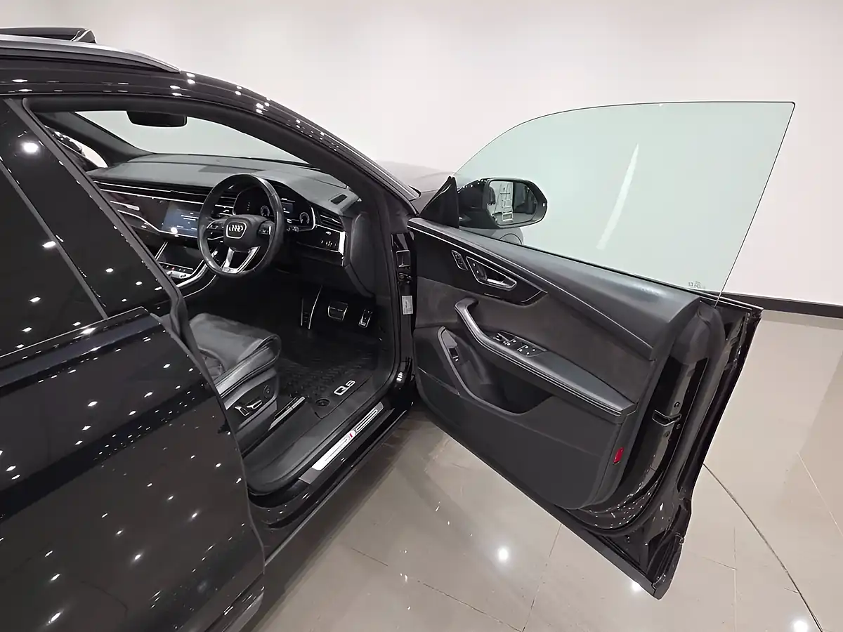 Used 2021 Audi Q8 Vorsprung Black - Interior and Exterior details 17