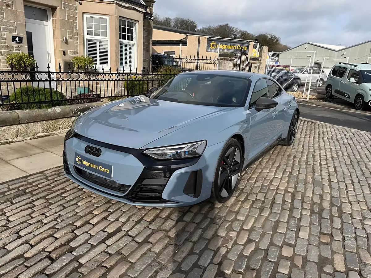Used 2021 Audi RS E-Tron GT Carbon Black Kemora Grey - Interior and Exterior details 3