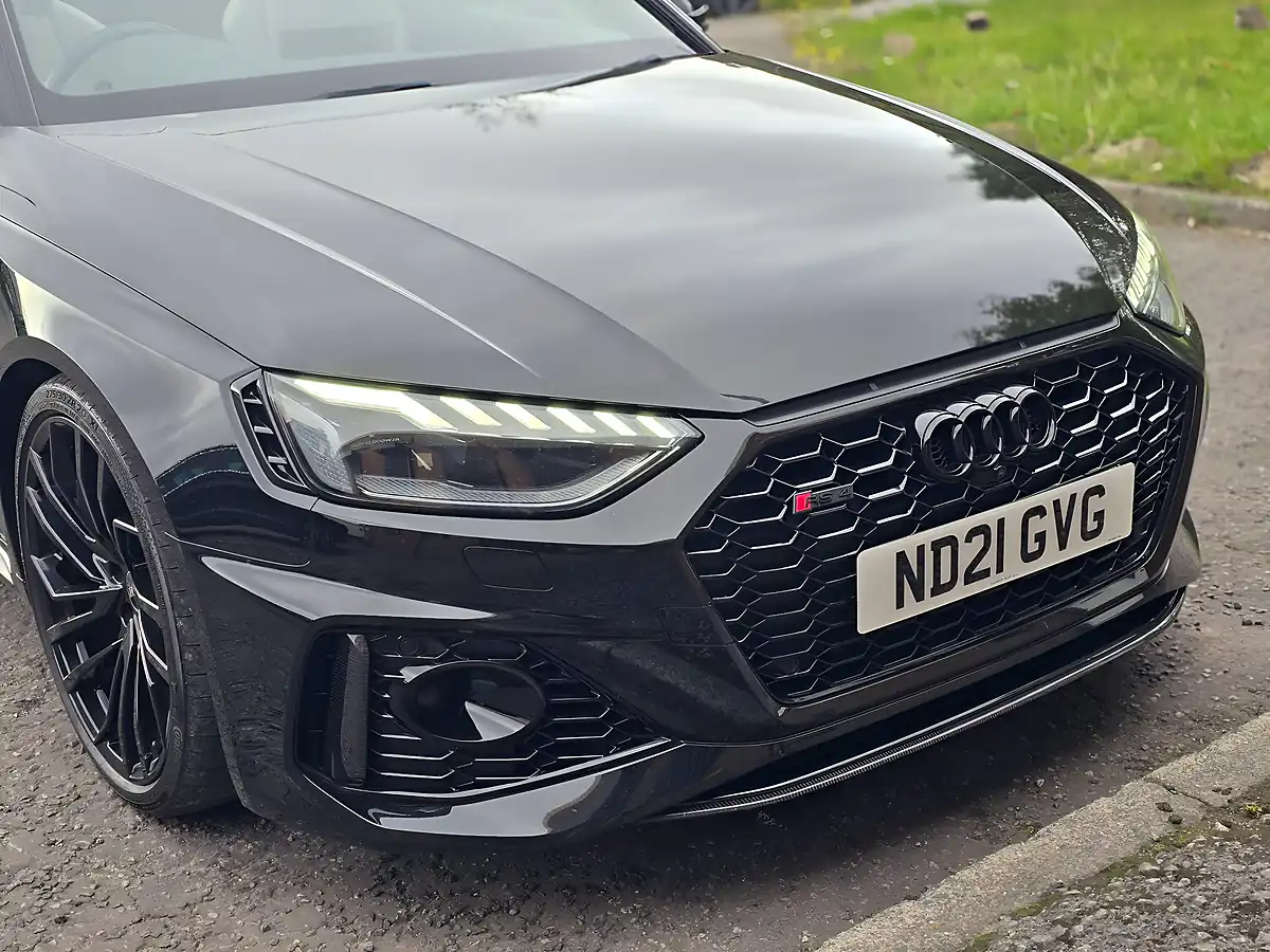 Used 2021 Audi RS4 Avant Carbon Black Black - Interior and Exterior details 10