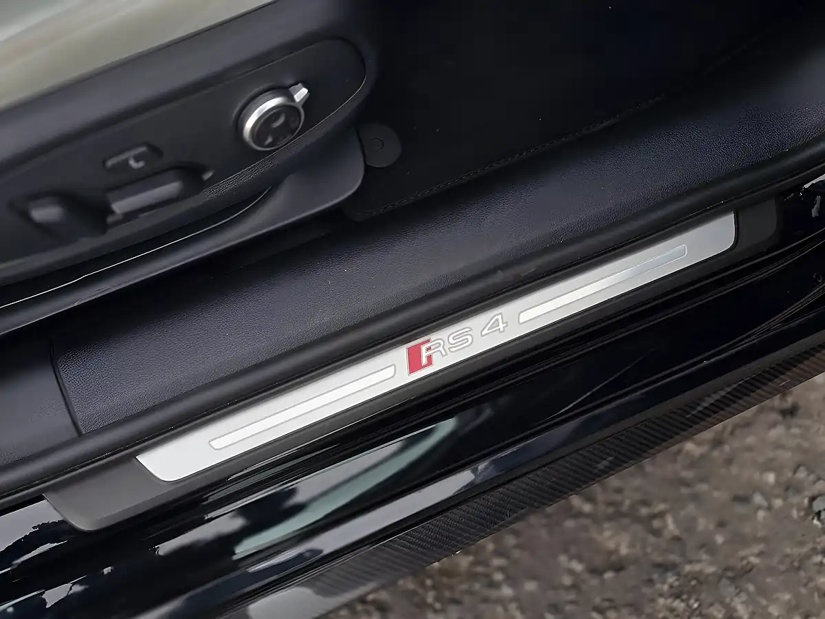 Used 2021 Audi RS4 Avant Carbon Black Black - Interior and Exterior details 15