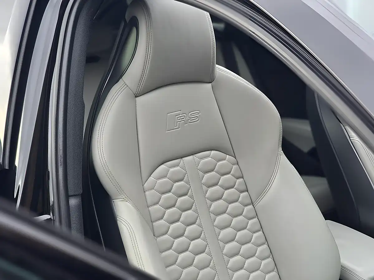 Used 2021 Audi RS4 Avant Carbon Black Black - Interior and Exterior details 5