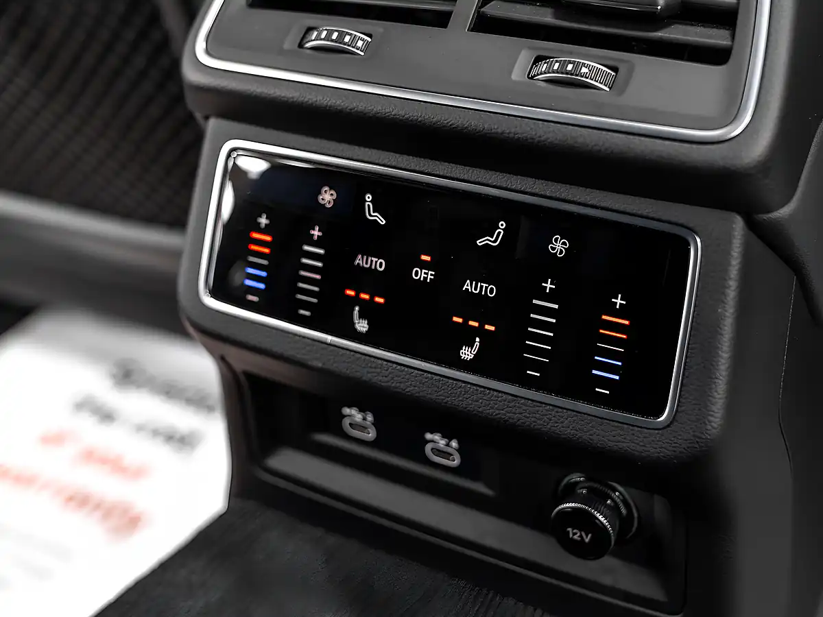 Used 2021 Audi RS6 Vorsprung Daytona Grey - Interior and Exterior details 15