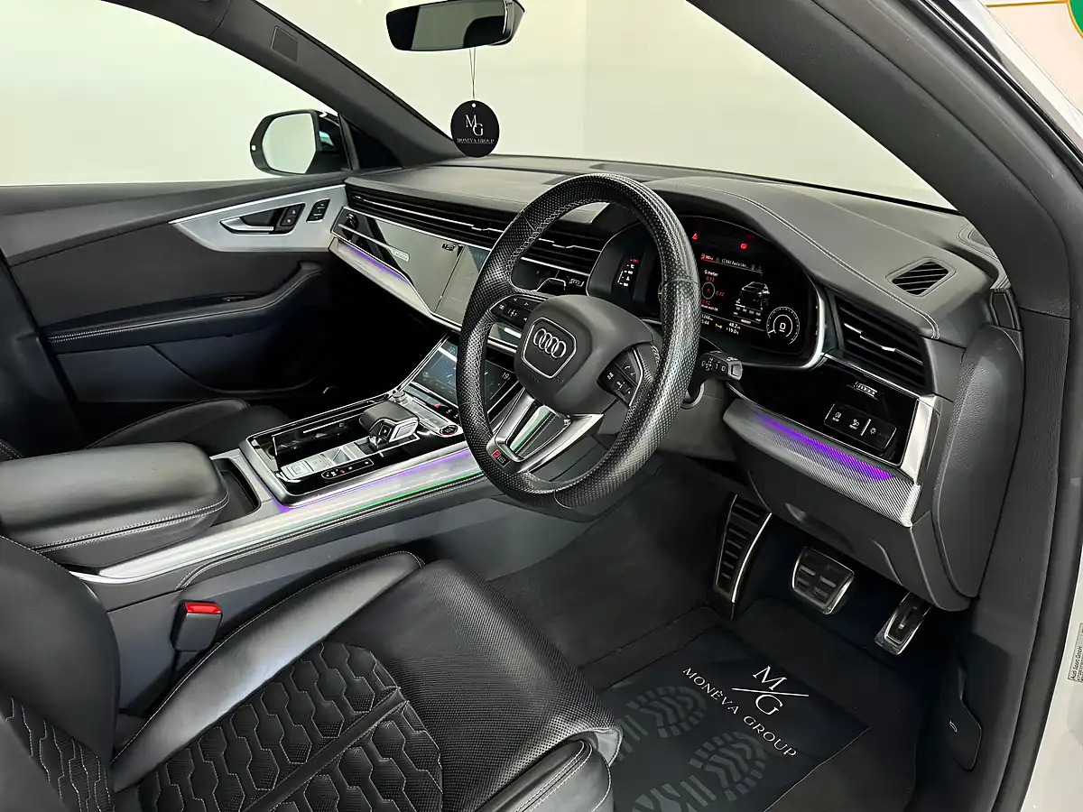 Used 2021 Audi RSQ8 Quattro White - Interior and Exterior details 7