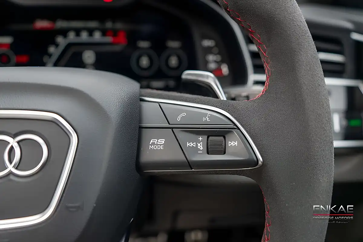 Used 2021 Audi RSQ8 Vorsprung Black - Interior and Exterior details 12