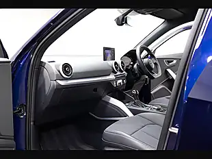 Used 2021 Audi SQ2 S Blue - Interior and Exterior details 9