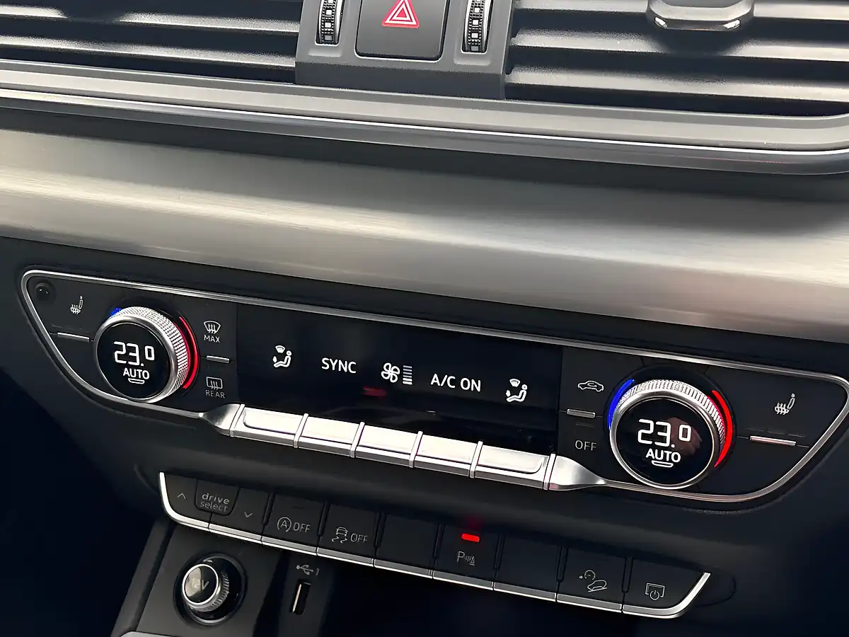Used 2021 Audi SQ5 Silver - Interior and Exterior details 13